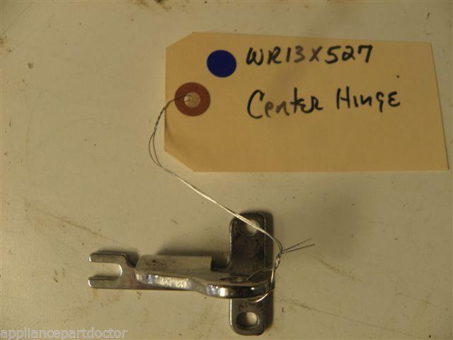 GE REFRIGERATOR WR13X527 CENTER HINGE USED PART ASSEMBLY FREE SHIPPING GE REFRIGERATOR WR13X527 CENTER HINGE USED PART ASSEMBLY FREE SHIPPING